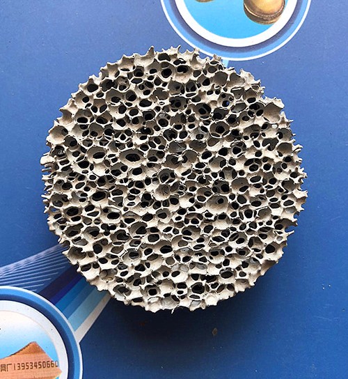 碳化硅泡沫陶瓷过滤器产品